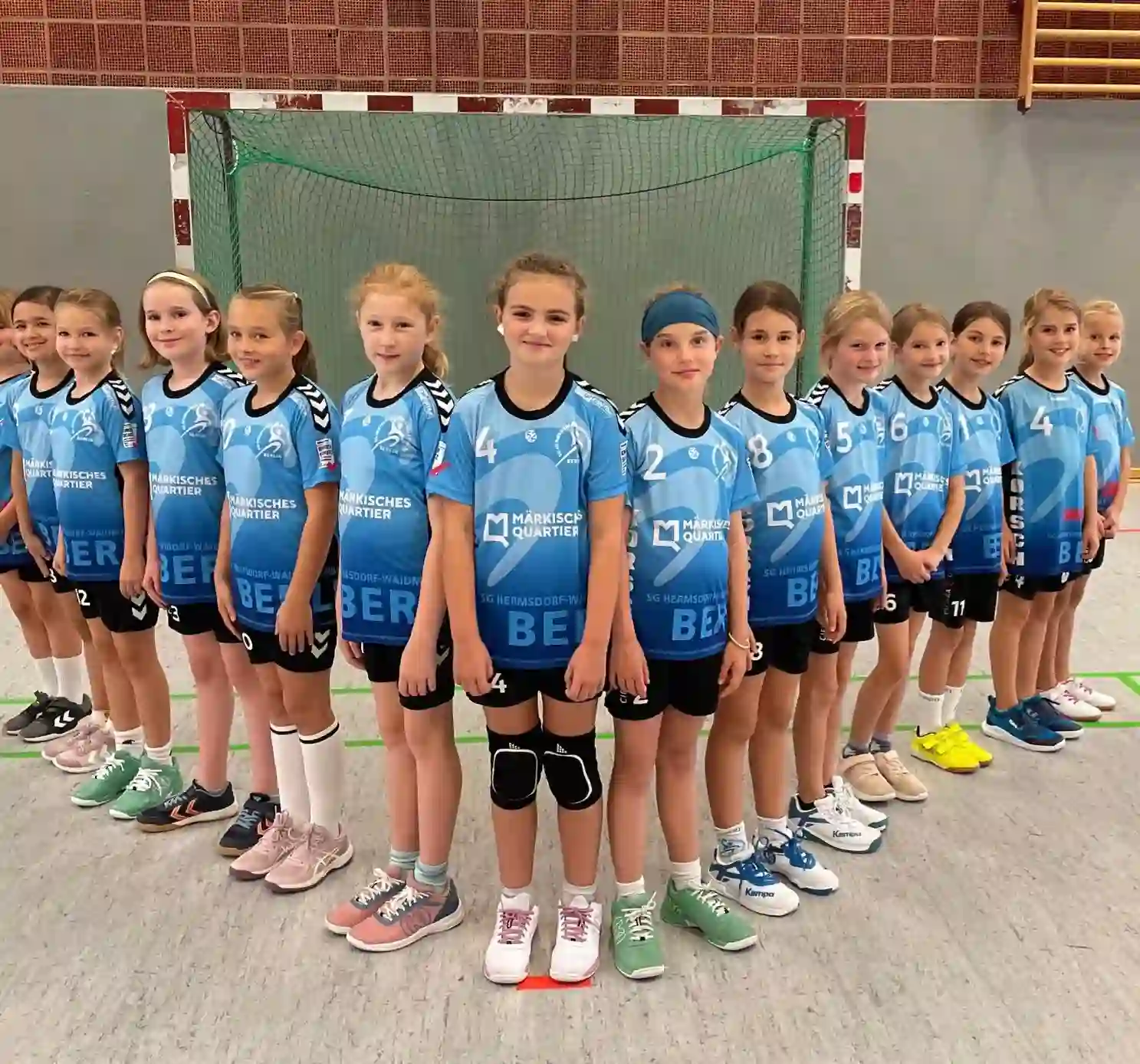 Teamfoto der weibliche E2