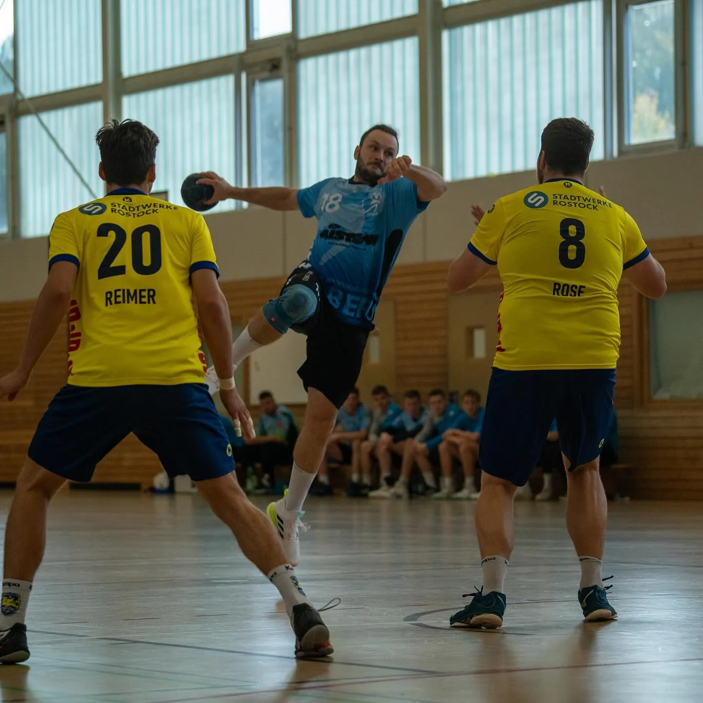 Foto 2 zum Beitrag Kantersieg gegen @hcempor.u23