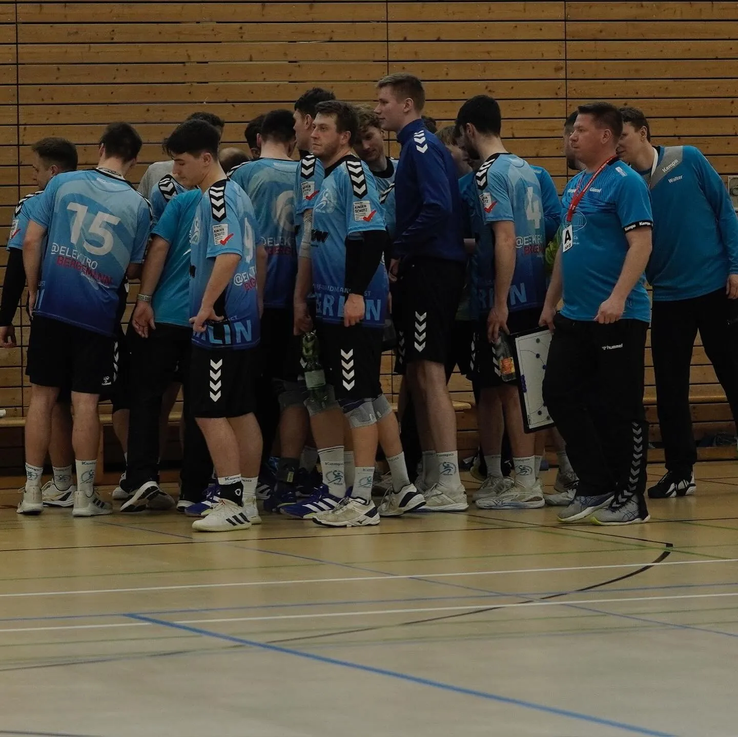 Foto 7 zum Beitrag Spiel gegen HC Empor Rostock II: 28:23 – wichtiger Heimsieg im Abstiegskampf