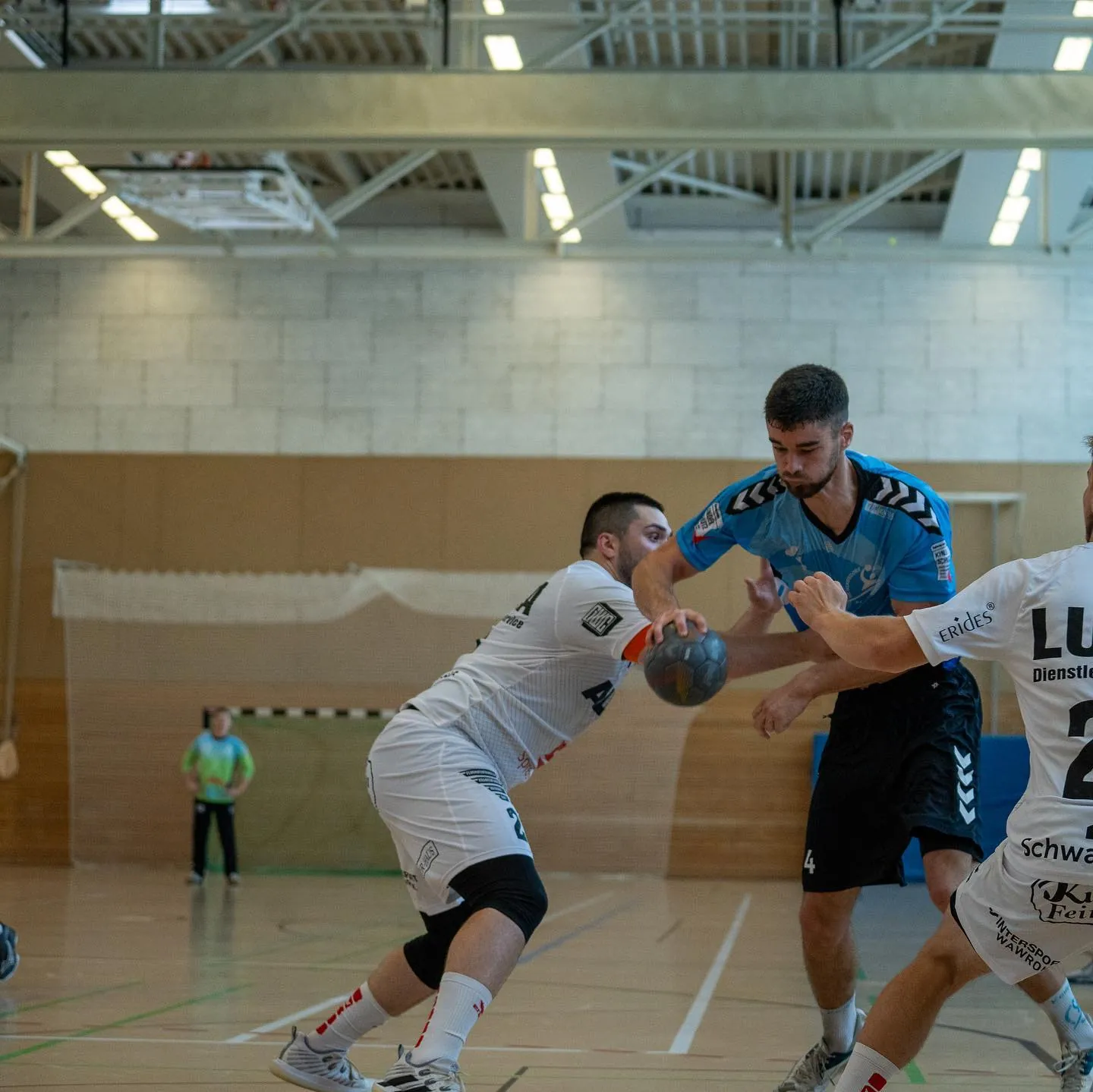 Foto 3 zum Beitrag Schwacher Heimstart der 1. Männer 🤾‍♂️