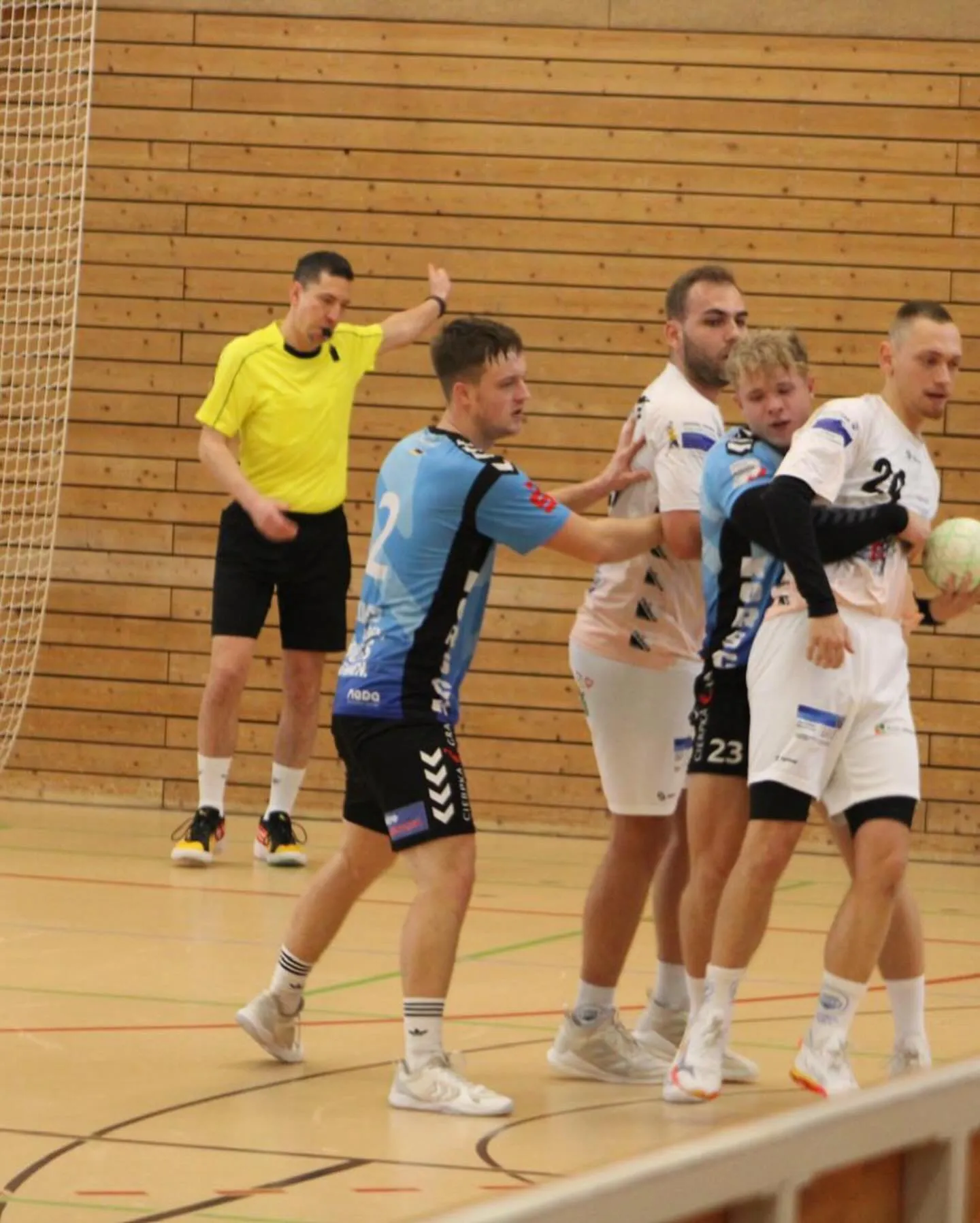 Foto 5 zum Beitrag Topspiel der Verbandsliga: Wir übernehmen die Tabellenführung!