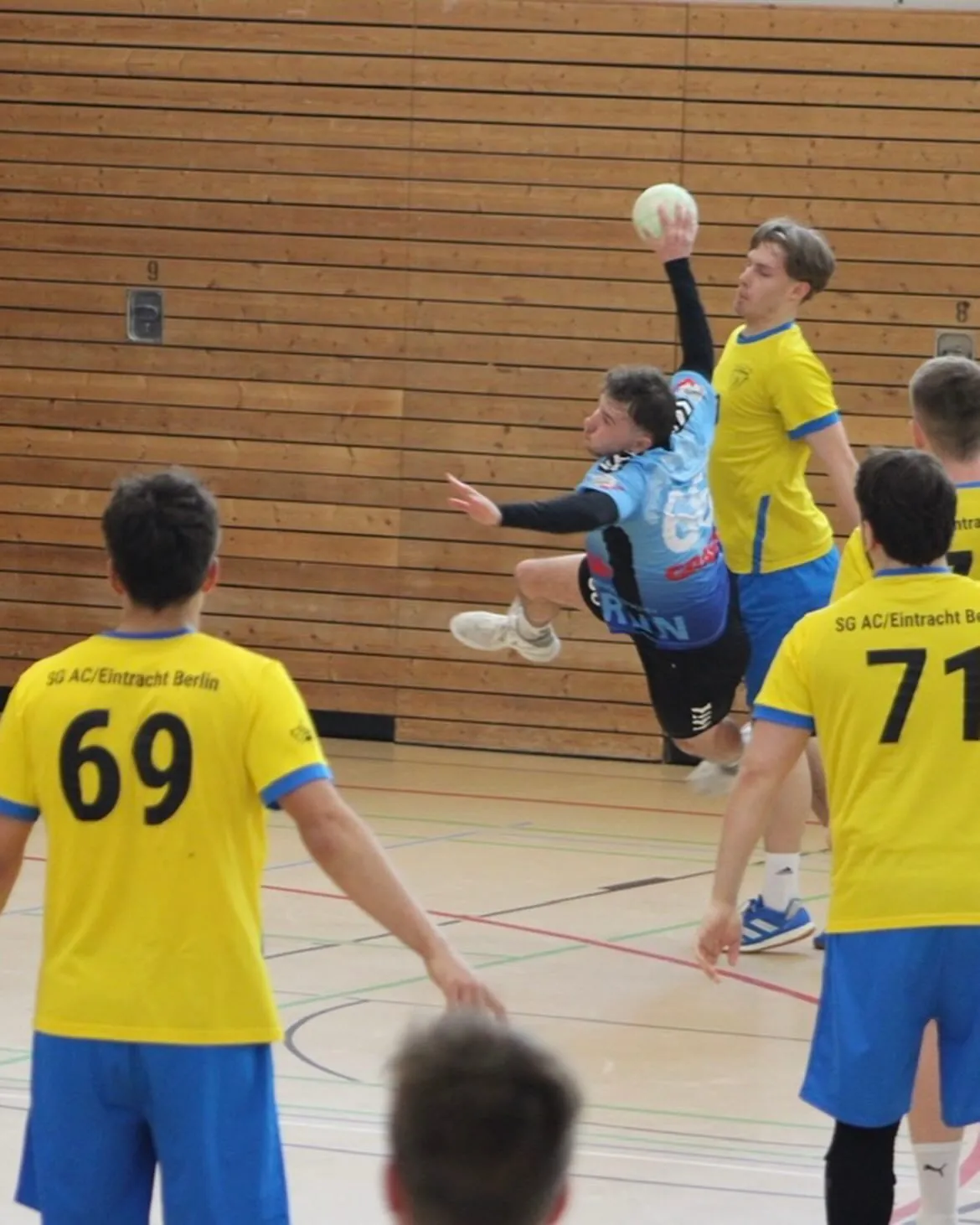 Foto 6 zum Beitrag Verbandsliga 19.04.2026 - SG Hermsdorf/ Waidmannslust II gegen SG AC/Eintracht