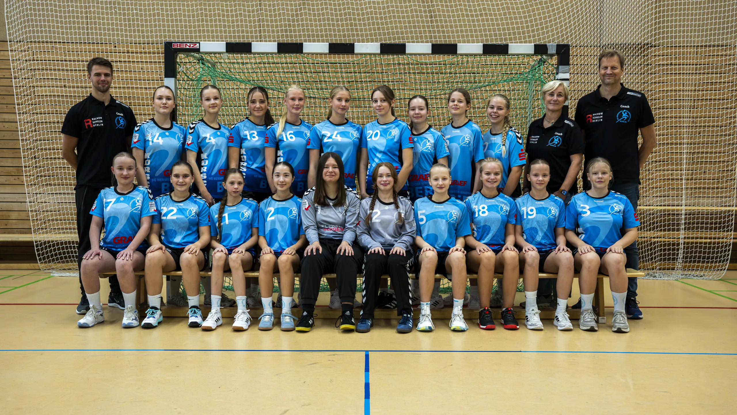 Teamfoto der weibliche C1