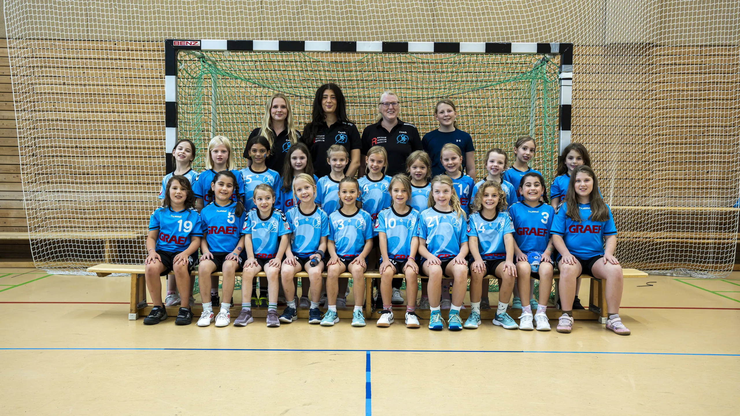 Teamfoto der weibliche F CF